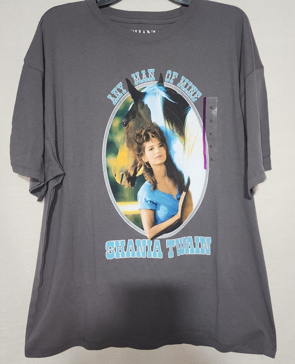 Shania twain men's XL shirt
